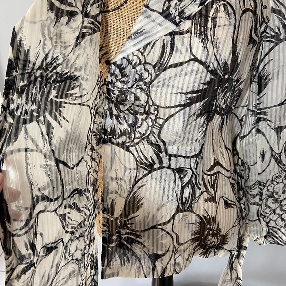 Talbots Petites 100% Silk Top Blouse Belted Size M - Picture 12 of 14